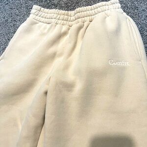 COMFRT sweatpants